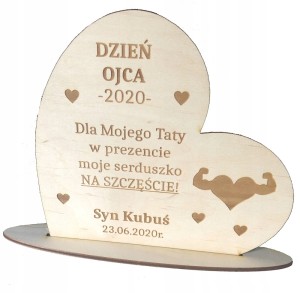 Prezent na dzień ojca Serce na podstawce grawer