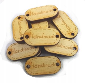 Metka HAND MADE drewniana guzik 24x12mm 12szt