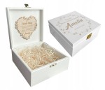 Białe pudełko prezent pamiątka na Pierwszą komunię i chrzest grawer