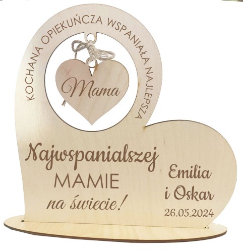 Drewniane serce na podstawce prezent na Dzień Mamy grawer życzeń